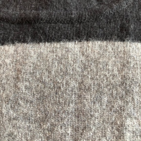BCBGMAXAZRIA “Samira” Crop Merino Wool & Cashmere Sweater - Size XXS - Picture 9 of 16
